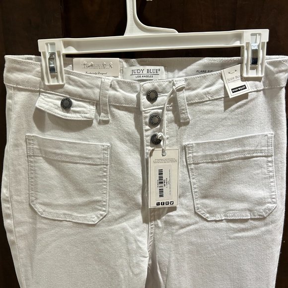 NWT Judy Blue White Flare Jeans Size 29 - Picture 2 of 5